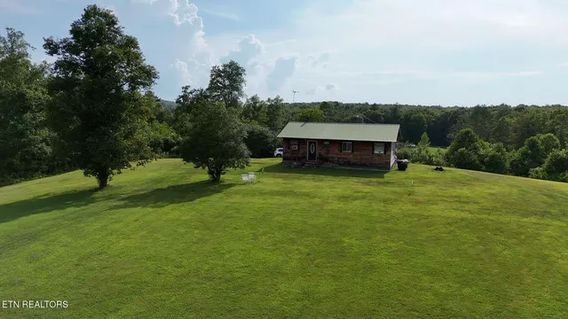 $250,000 | 6554 Grave Hill Road, Oneida, TN 37841