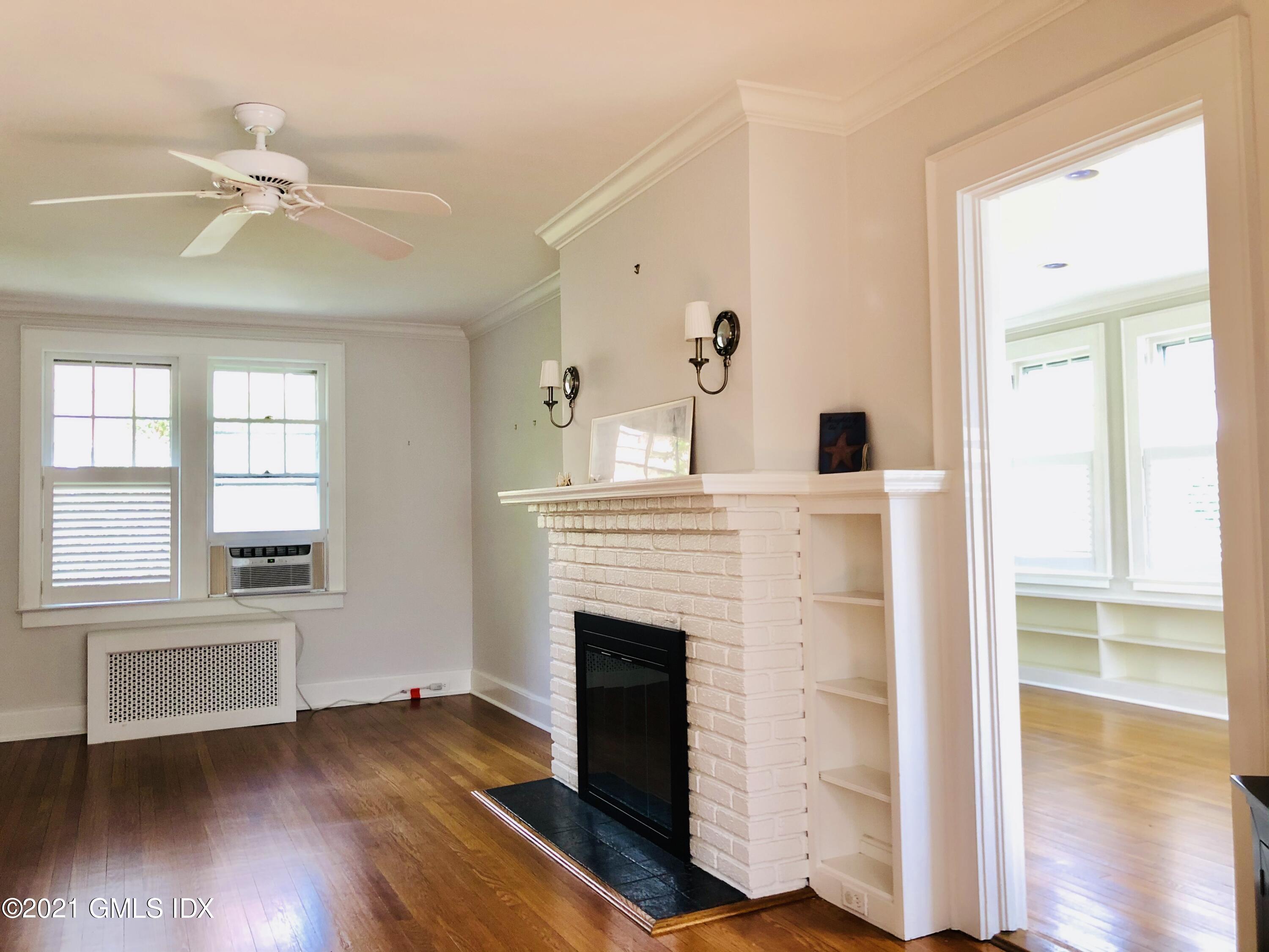 63 Ralsey Road Stamford, CT 06902 - Photo 5 of 14 IMG_2325