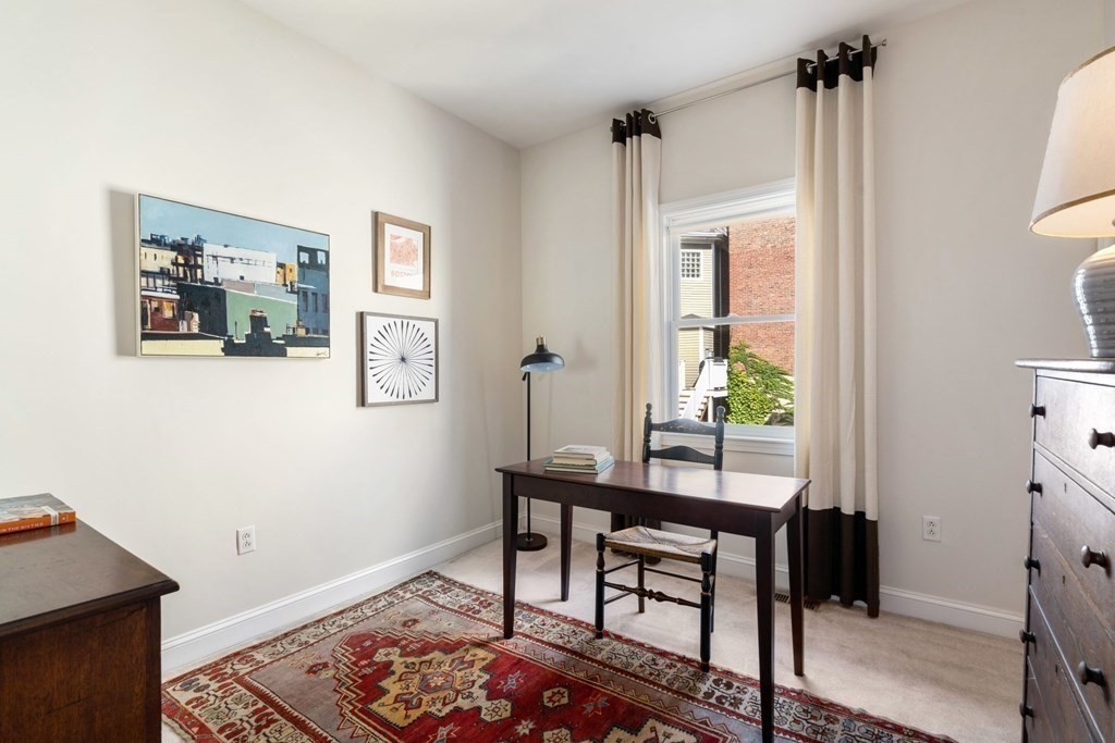 40 Pearl Street, Unit 2 Boston, MA 02129 - Photo 9 of 13 a workspace with furniture and window