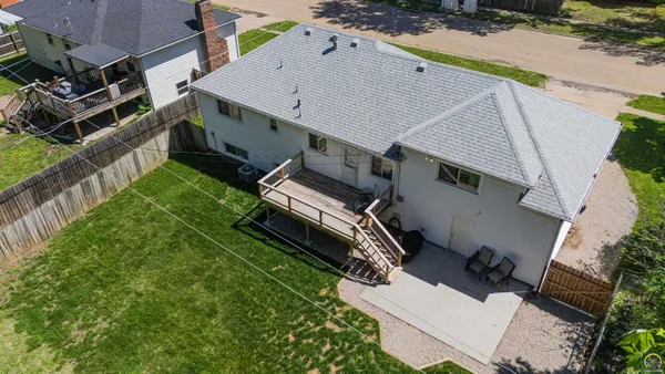 $275,000 | 3013 Southwest Atwood Avenue, Topeka, KS 66614
