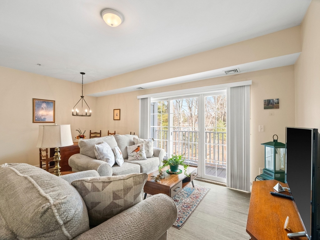 34 Burnham Road, Unit 301 Methuen, MA 01844 - Photo 6 of 29 Gallery Image 6