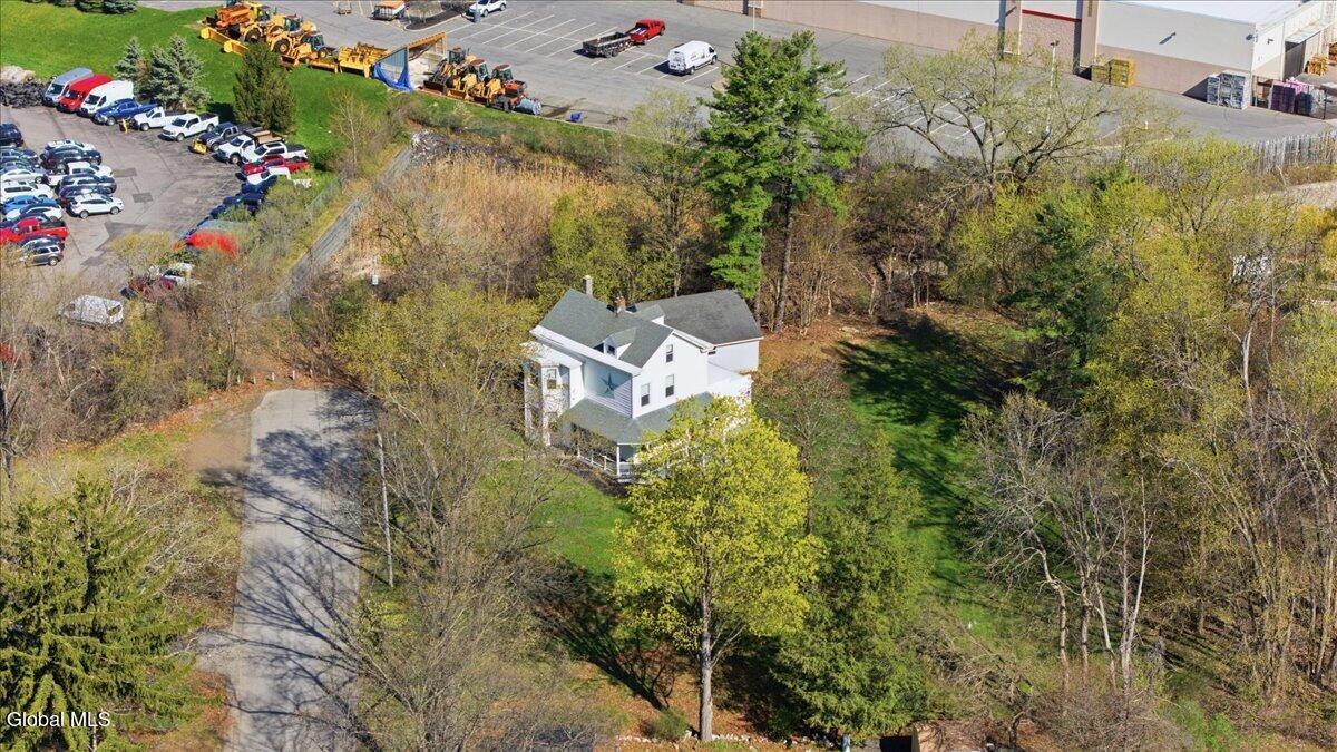 3613 Becker Street Niskayuna, NY 12304 - Photo 41 of 41 08-008_DJI_20260421095201_0068_D