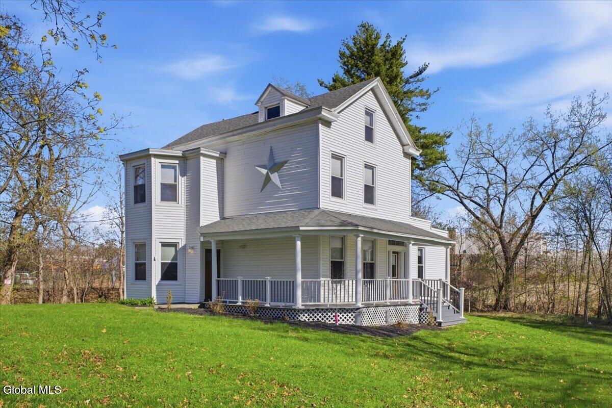 3613 Becker Street Niskayuna, NY 12304 - Photo 7 of 41 13-013_IMG_4308