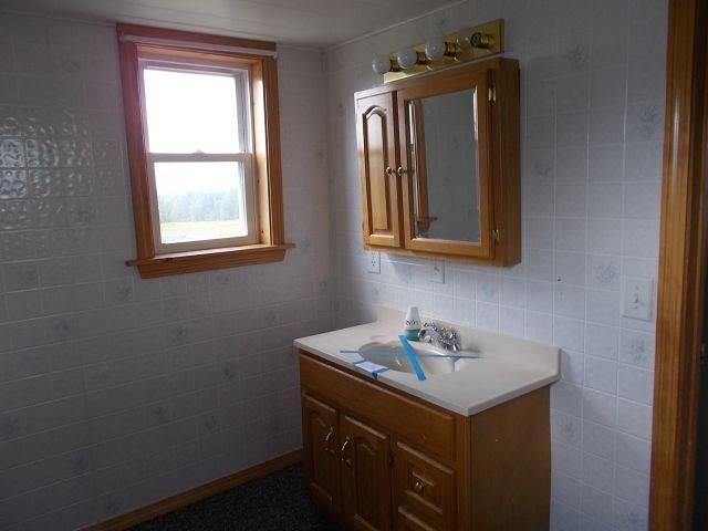 89 Hacker Farm Road Ashland, ME 04732 - Photo 9 of 12 Photo