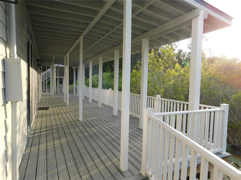1385 Pine Island Drive St. Cloud, FL 34771 - Photo 24 of 28 a view of a balcony
