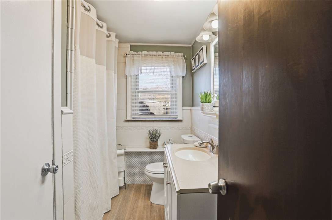 514 Killingly Street Johnston, RI 02919 - Photo 14 of 41