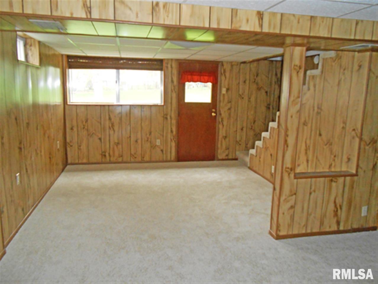 3328 Fairhaven Road Davenport, IA 52807 - Photo 22 of 24 Gallery Image 22