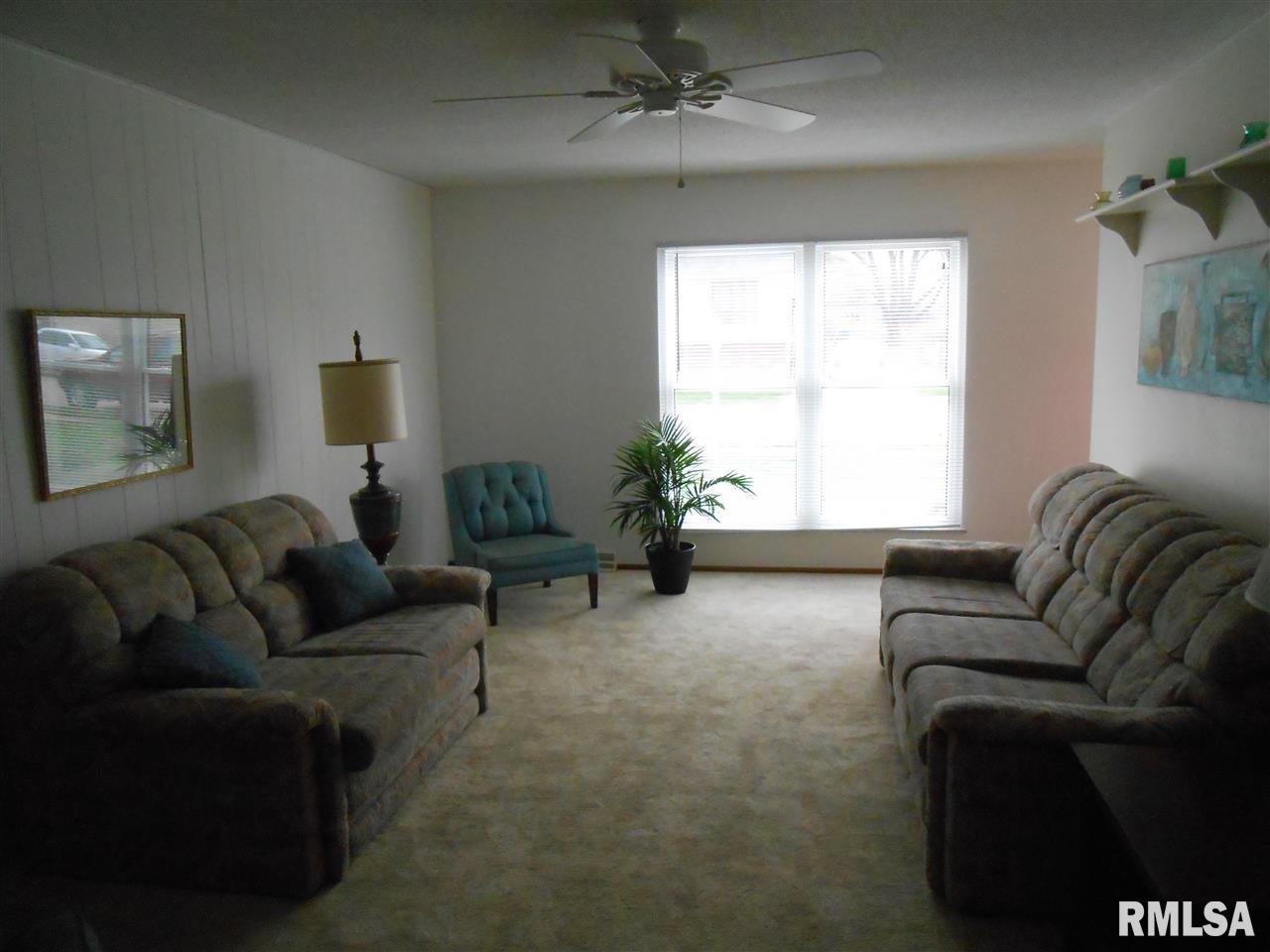 3328 Fairhaven Road Davenport, IA 52807 - Photo 4 of 24 Gallery Image 4