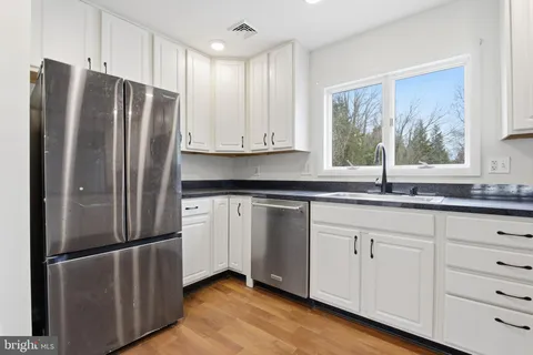 $499,000 | 105 Bear Creek Parkway, Edgewater, MD 21037