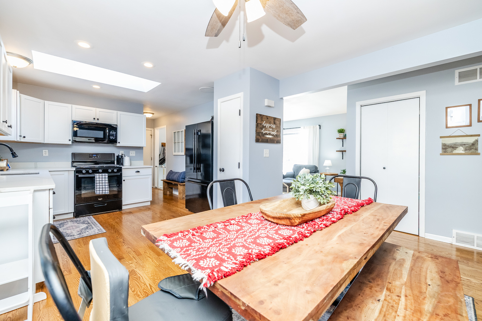 610 Wegner Road McHenry, IL 60051 - Photo 12 of 36