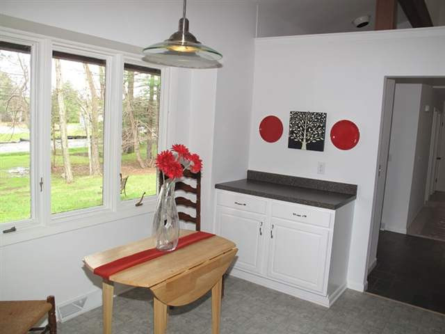 3A Schuyler Road Colonie, NY 12211 - Photo 8 of 12 Photo 8