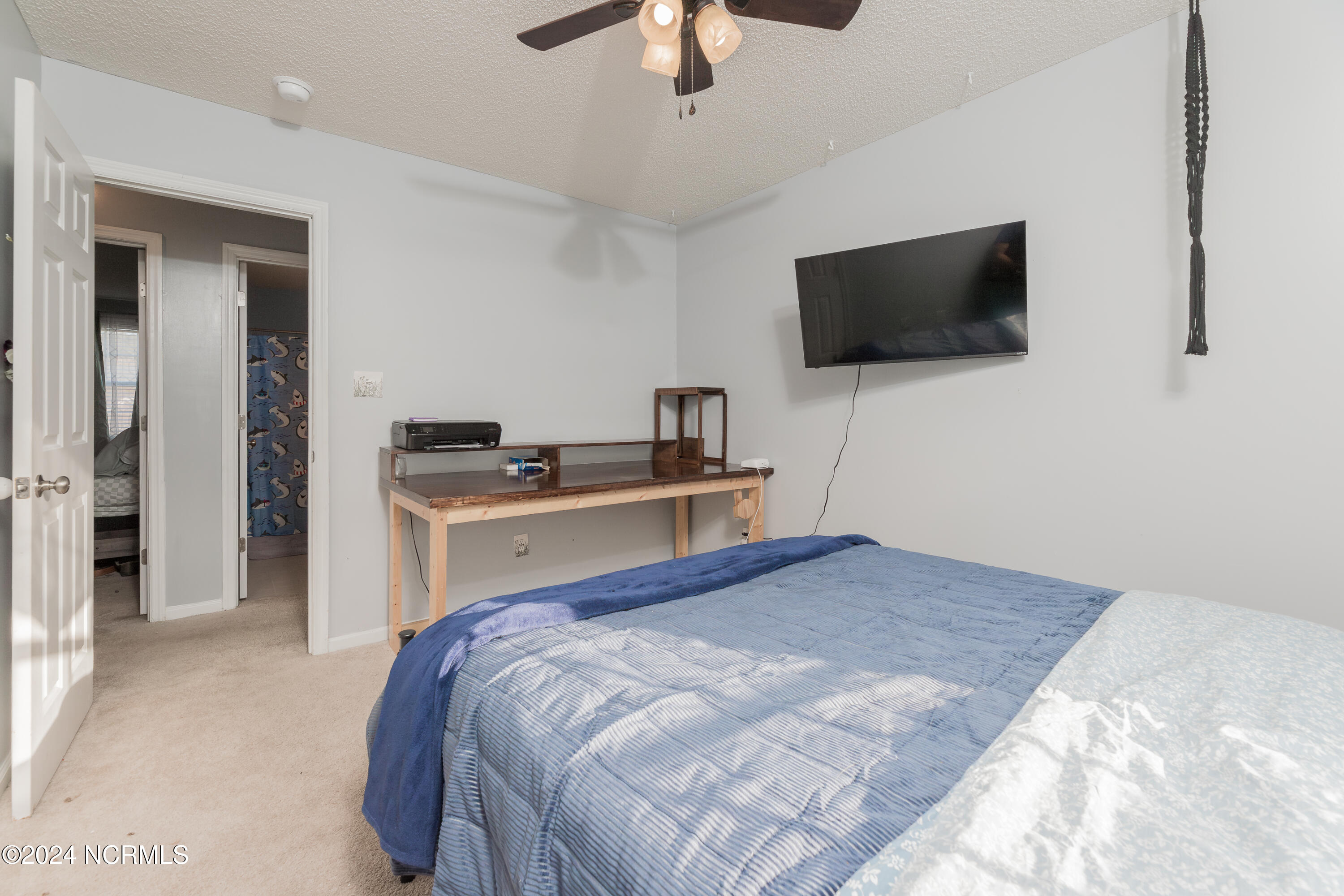 105 Ridgewood Court Jacksonville, NC 28546 - Photo 13 of 25 38BED3