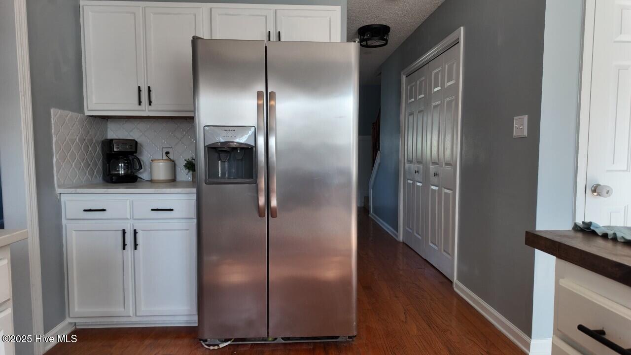 105 Ridgewood Court Jacksonville, NC 28546 - Photo 14 of 25 Fridge