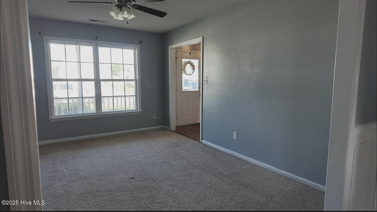 105 Ridgewood Court Jacksonville, NC 28546 - Photo 7 of 25 image2