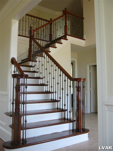 3365 Rising Sun Court Nazareth, PA 18064 - Photo 4 of 8 Gallery Image 4