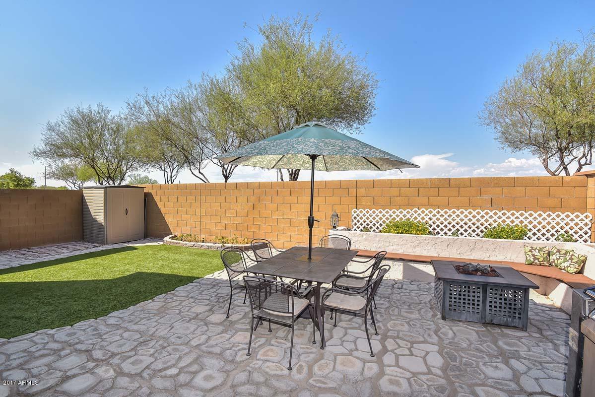 2034 West Davis Road Phoenix, AZ 85023 - Photo 35 of 48 Patio-Backyard