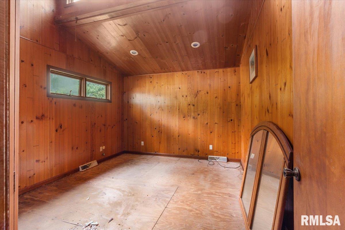 5 Mishawaka Drive Rochester, IL 62563 - Photo 11 of 26 Gallery Image 11