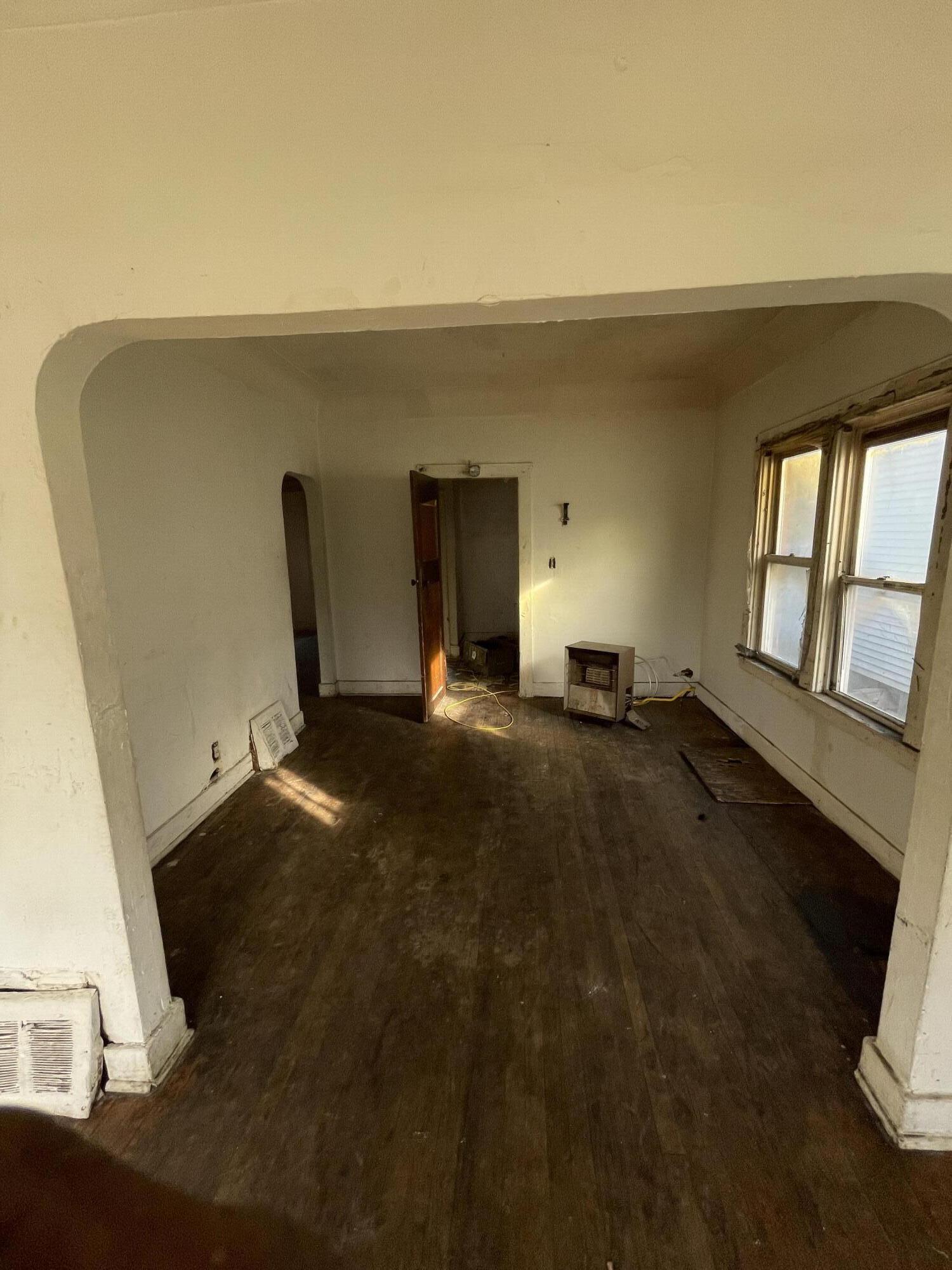 13564 Meyers Road Detroit, MI 48227 - Photo 6 of 6 IMG_0035