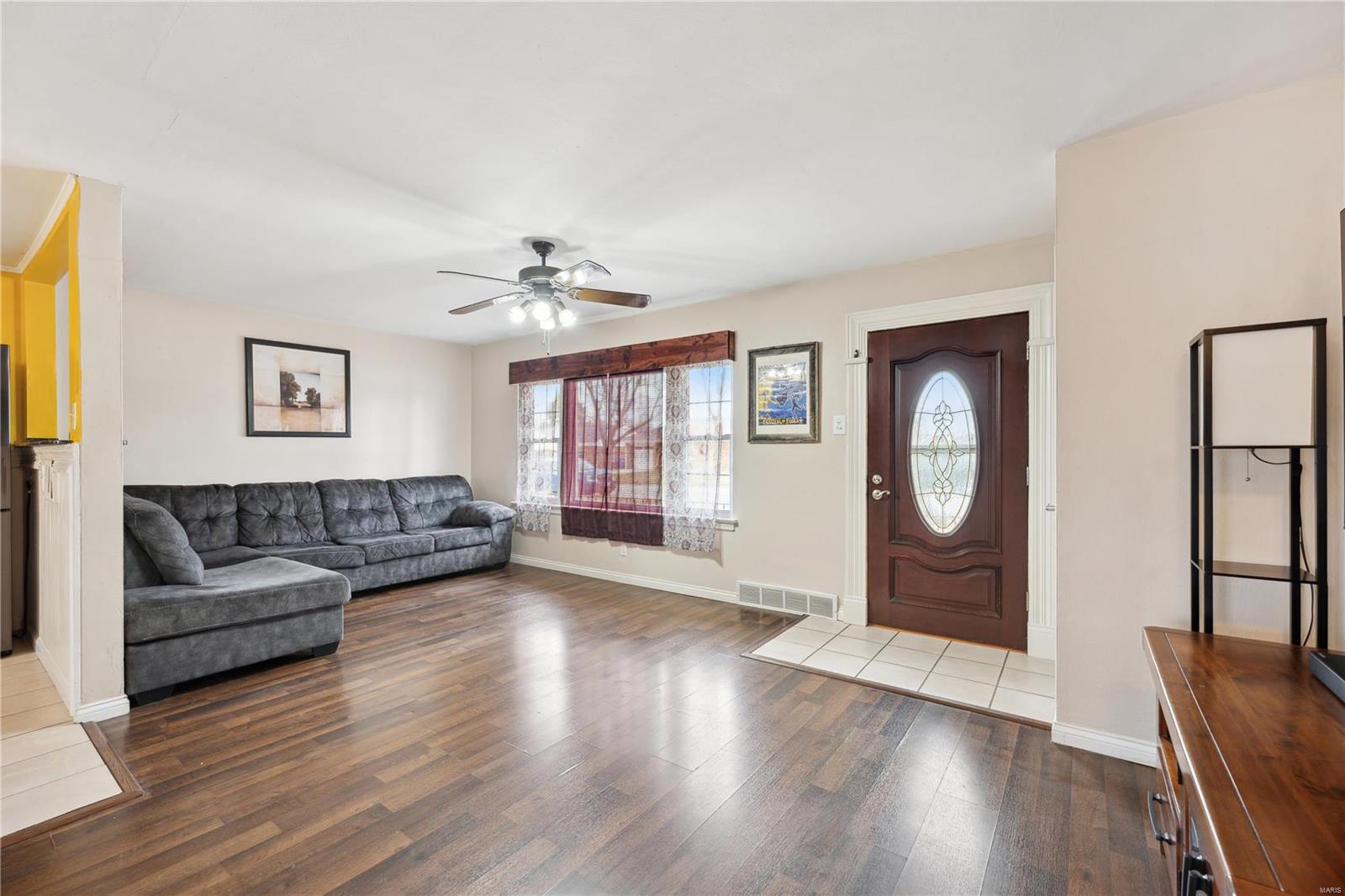 615 Pine Street St. Charles, MO 63301 - Photo 4 of 21