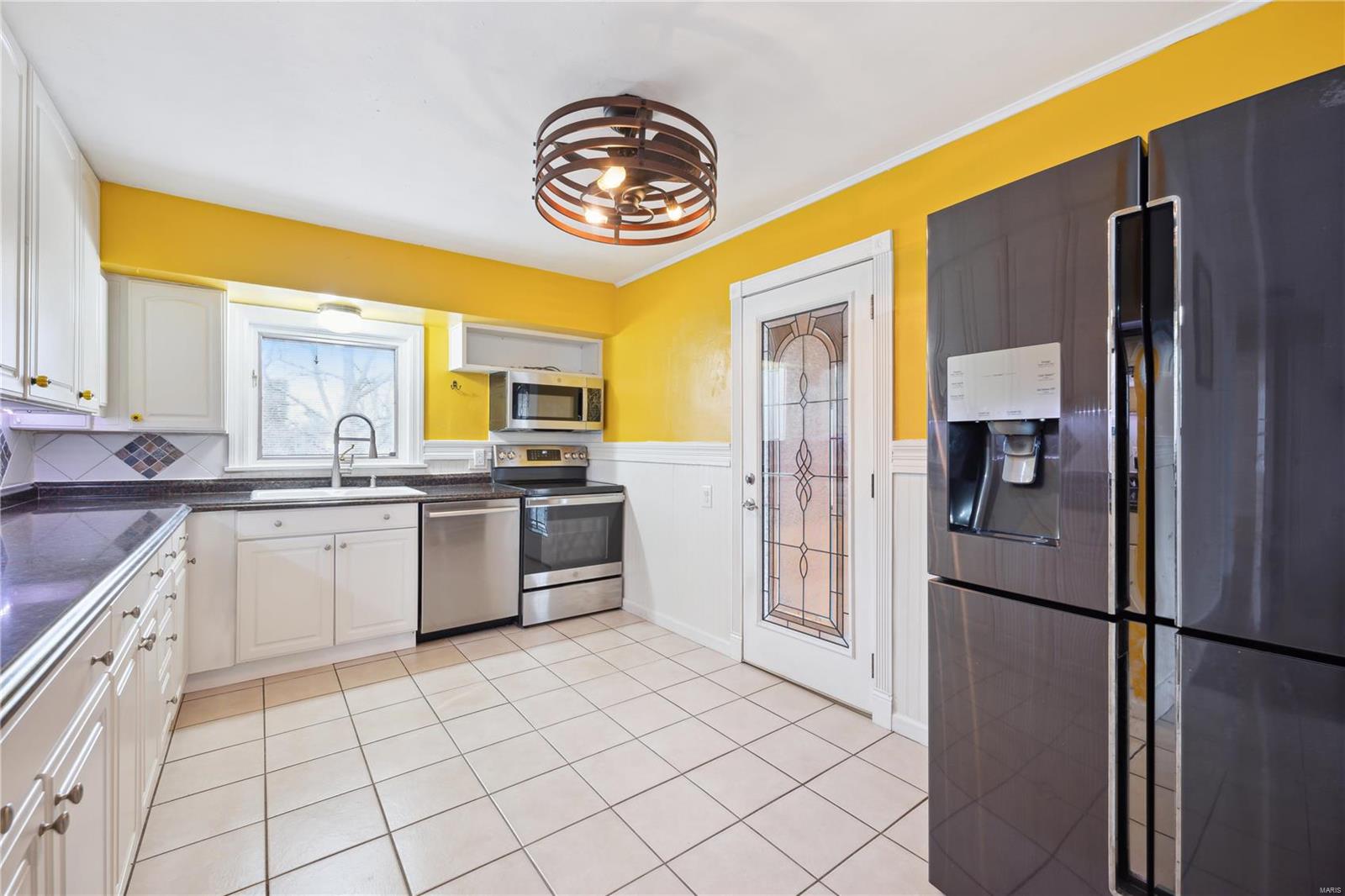 615 Pine Street St. Charles, MO 63301 - Photo 5 of 21