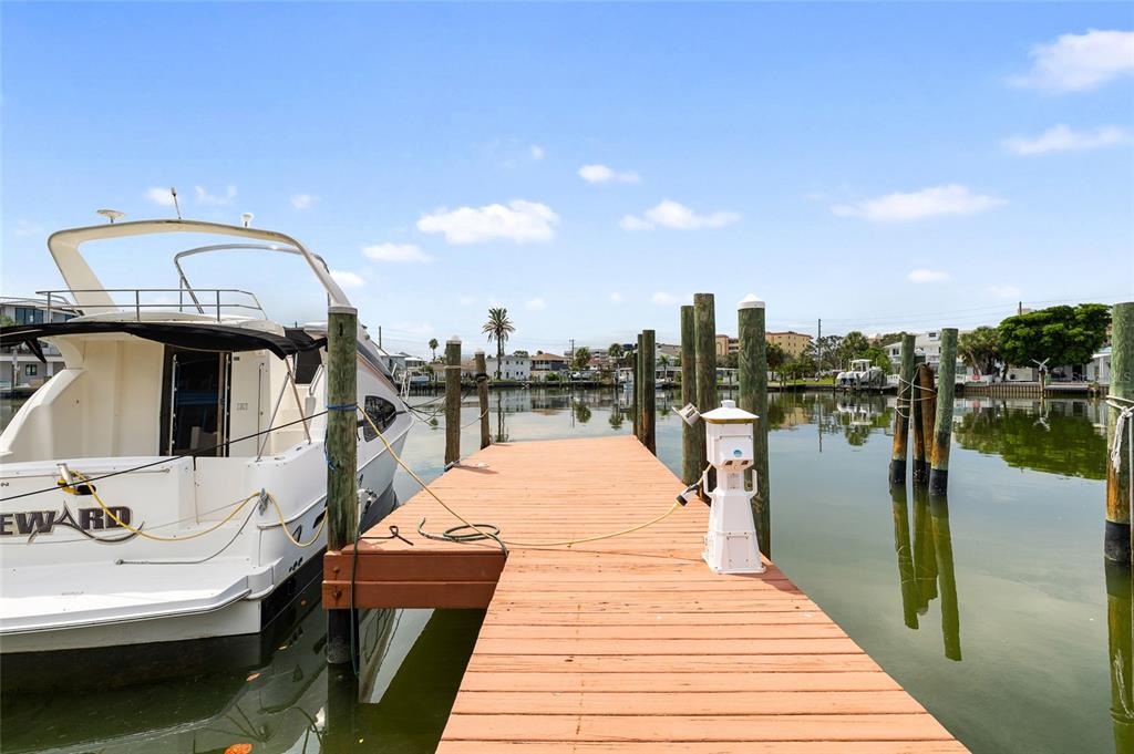 231 East Madeira Avenue Madeira Beach, FL 33708 - Photo 31 of 60