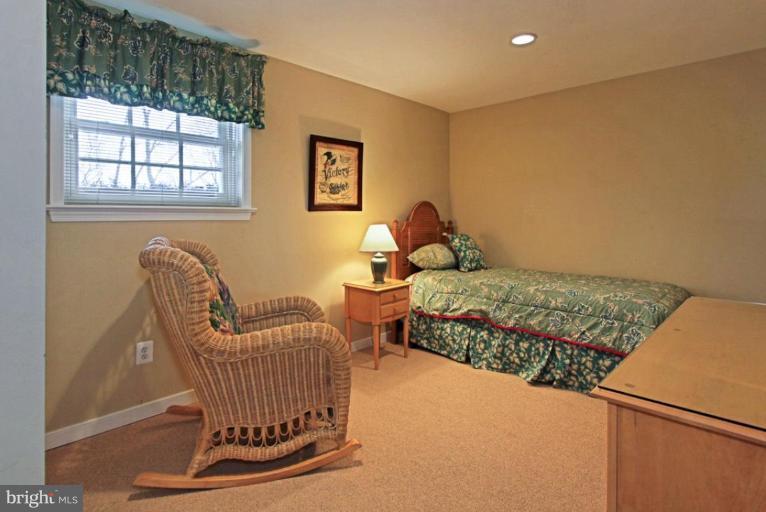7901 Old Falls Road McLean, VA 22102 - Photo 24 of 30 Lower Level Bedroom