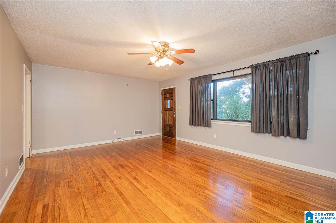 1509 Berry Road Birmingham, AL 35226 - Photo 9 of 46