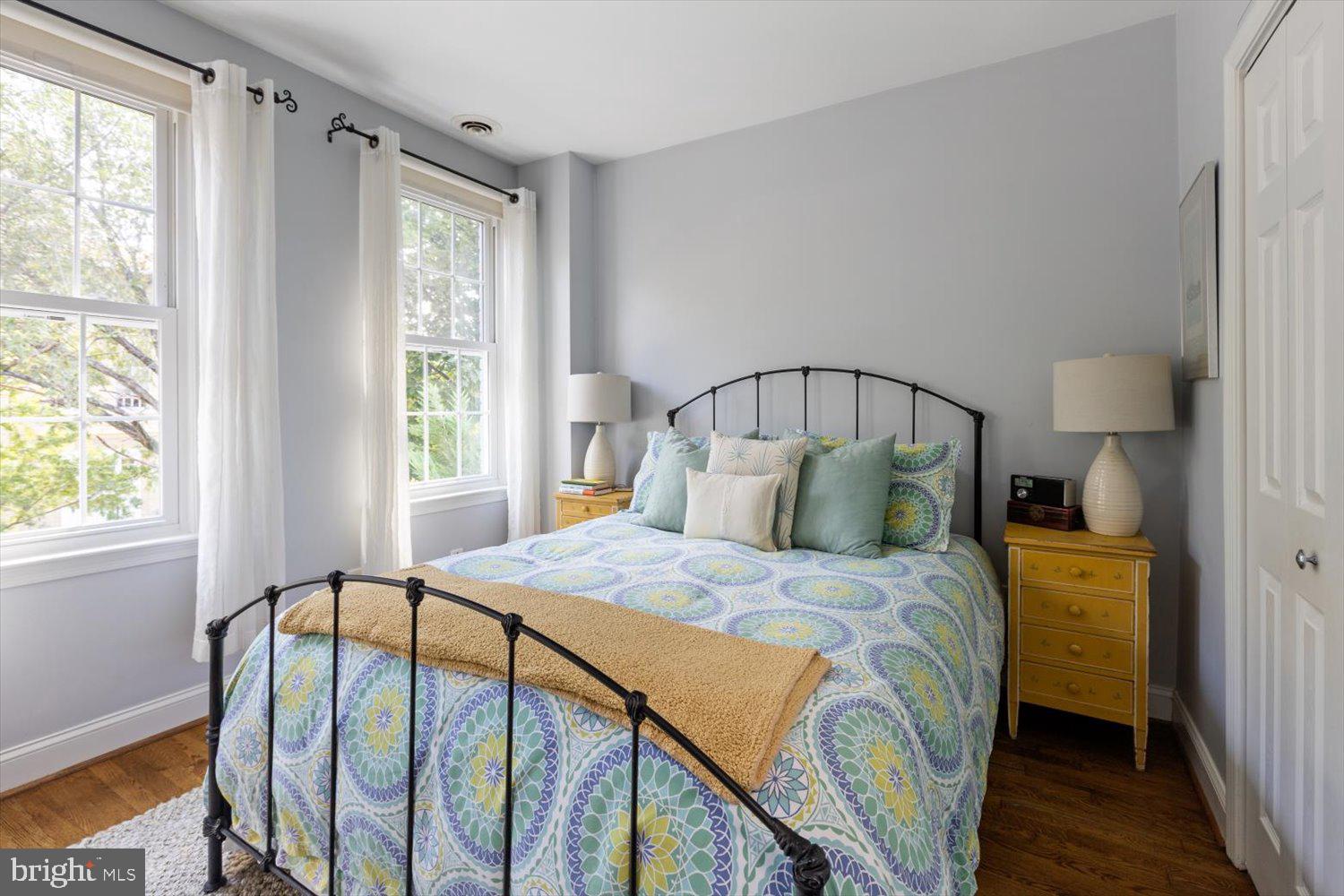 27 15th Street Southeast Washington, DC 20003 - Photo 23 of 34