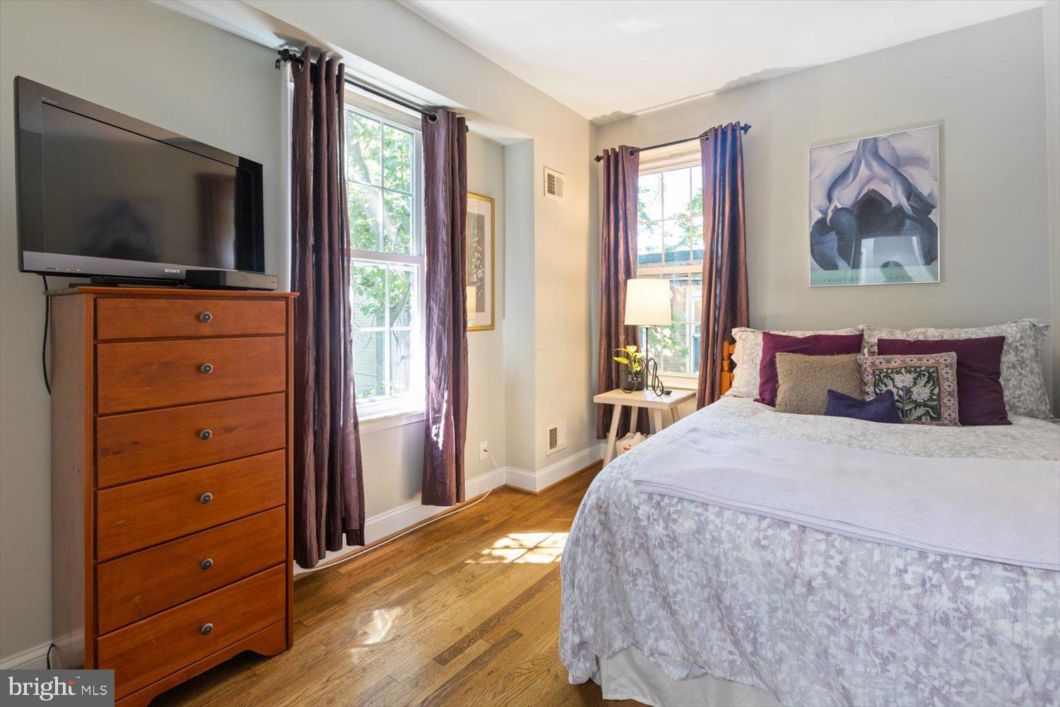 27 15th Street Southeast Washington, DC 20003 - Photo 25 of 34