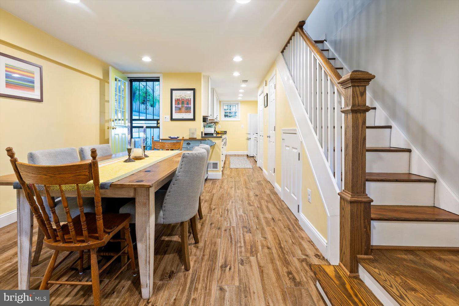 27 15th Street Southeast Washington, DC 20003 - Photo 5 of 34