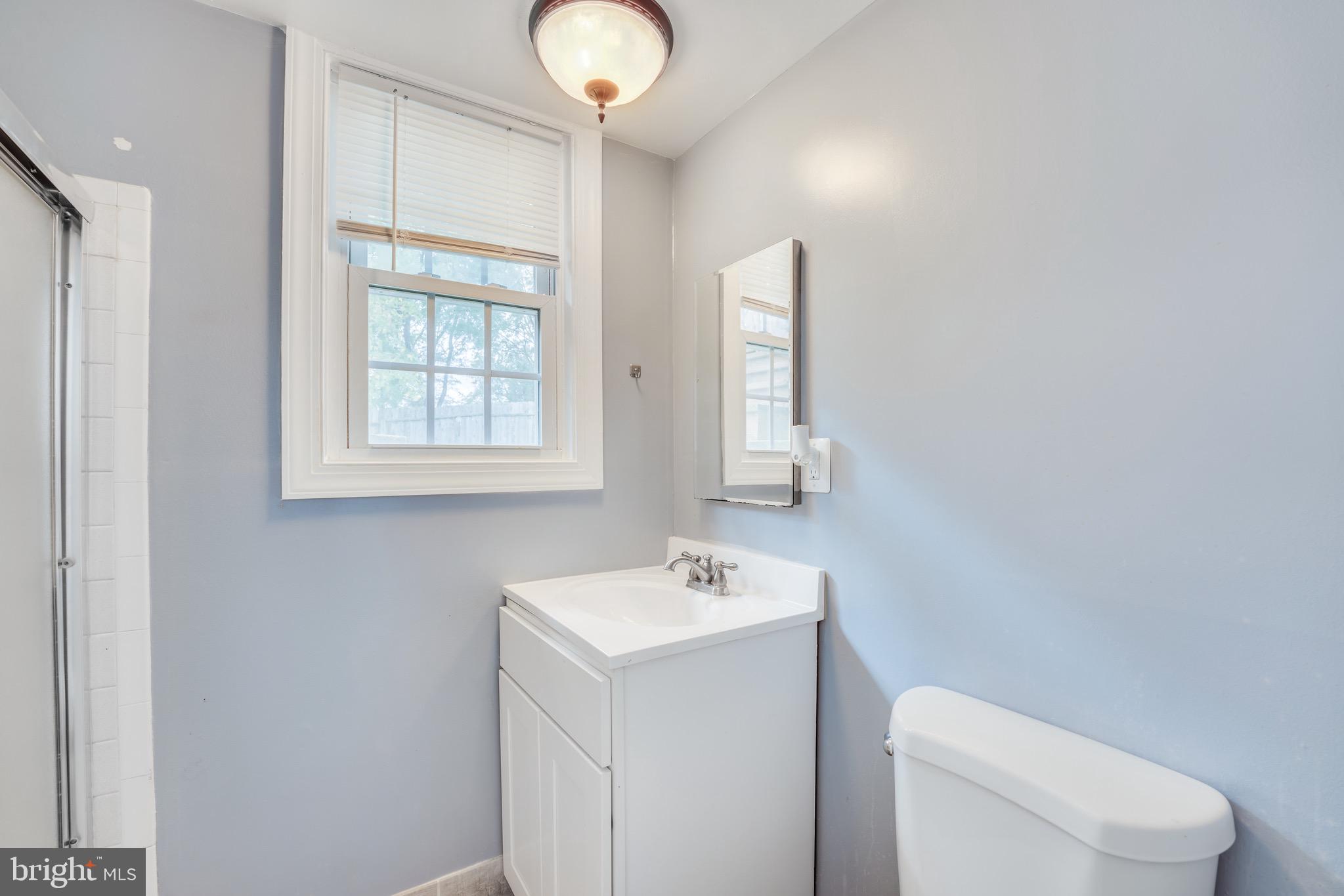1201 Collingwood Road Alexandria, VA 22308 - Photo 28 of 35 bathroom