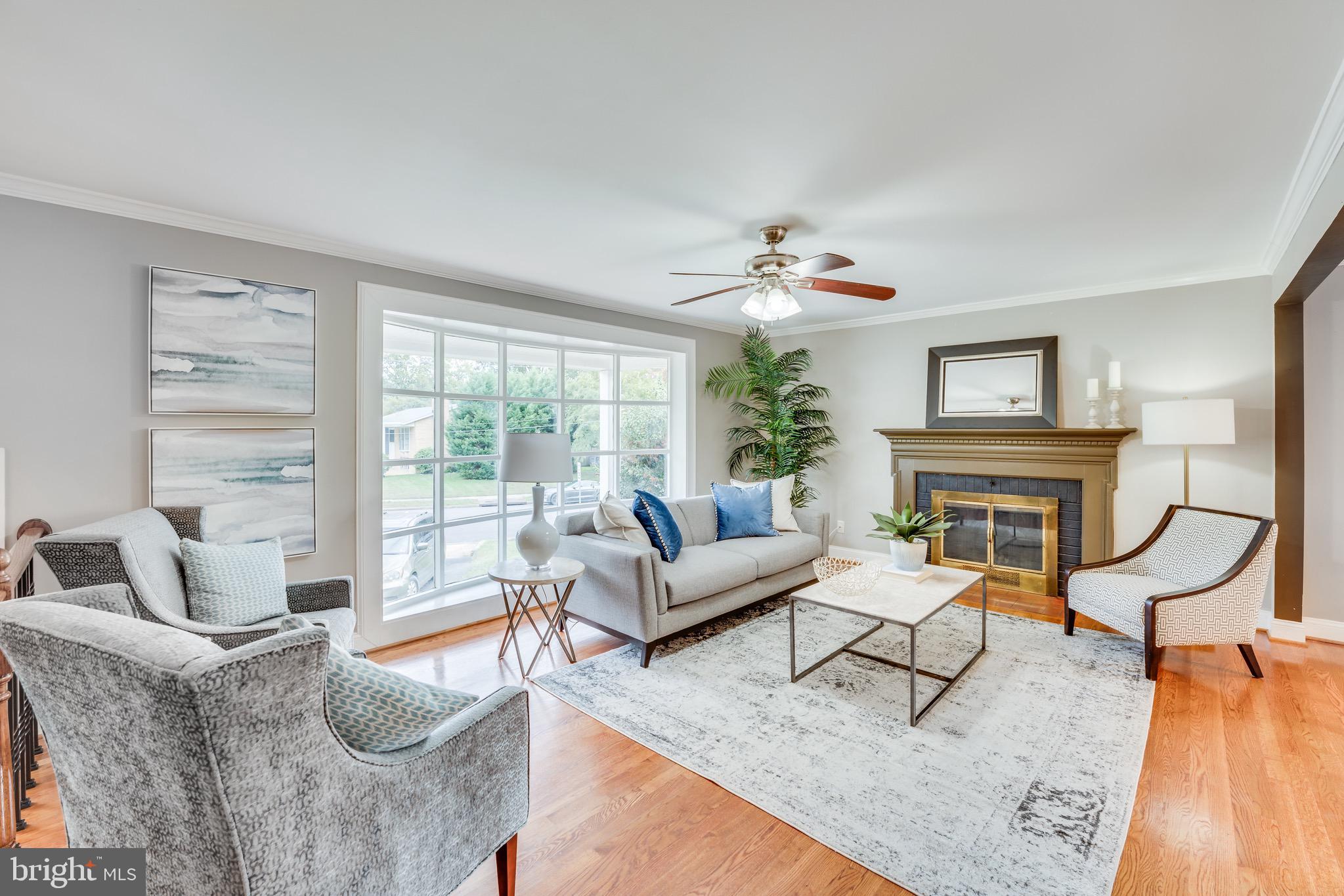1201 Collingwood Road Alexandria, VA 22308 - Photo 6 of 35 Living room