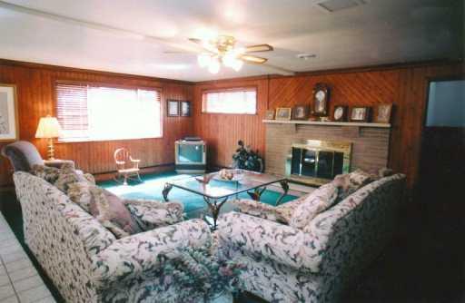 347 Clever Road McKees Rocks, PA 15136 - Photo 3 of 8 Other.