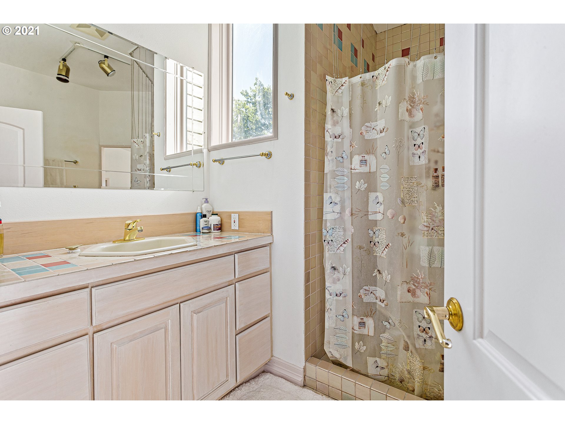 16705 Northwest Johnson Road Hillsboro, OR 97124 - Photo 22 of 32 Gallery Image 22