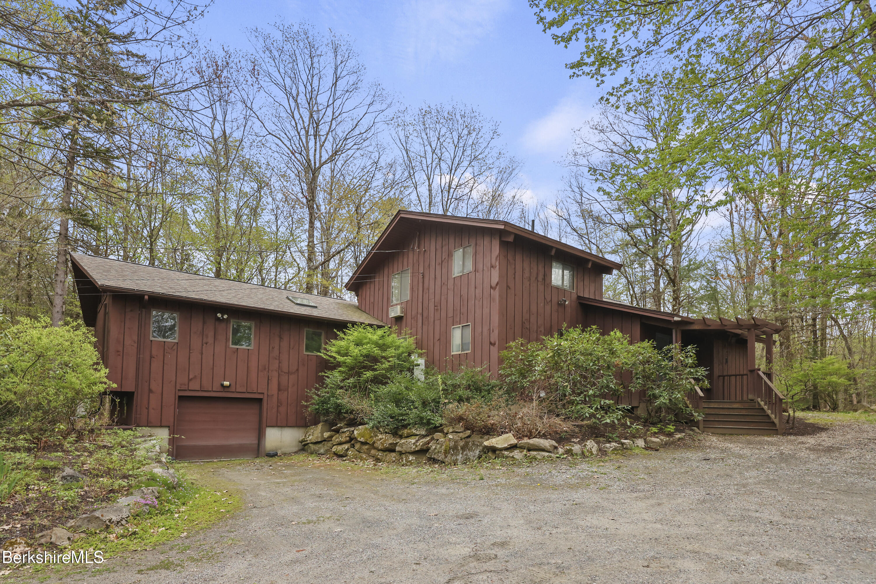422 Bonny Rigg Hill Road