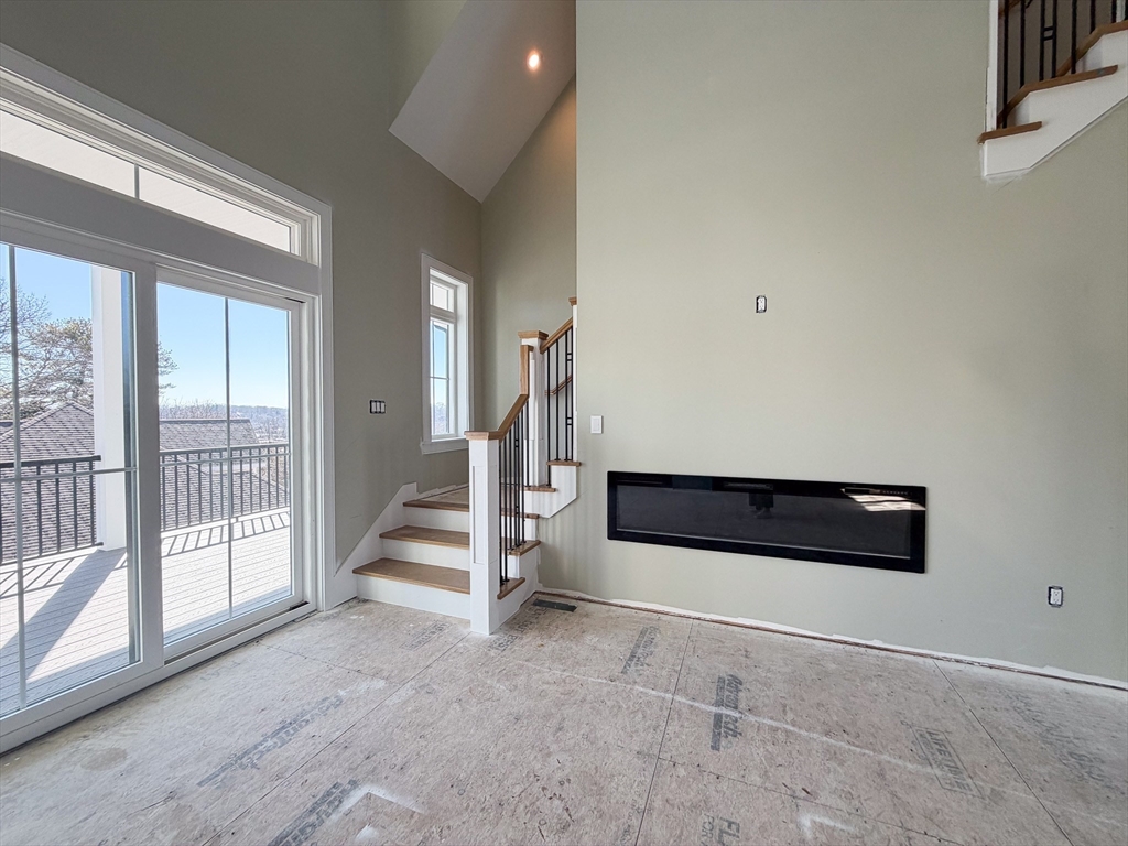 4 Oneil Way Saugus, MA 01906 - Photo 7 of 42