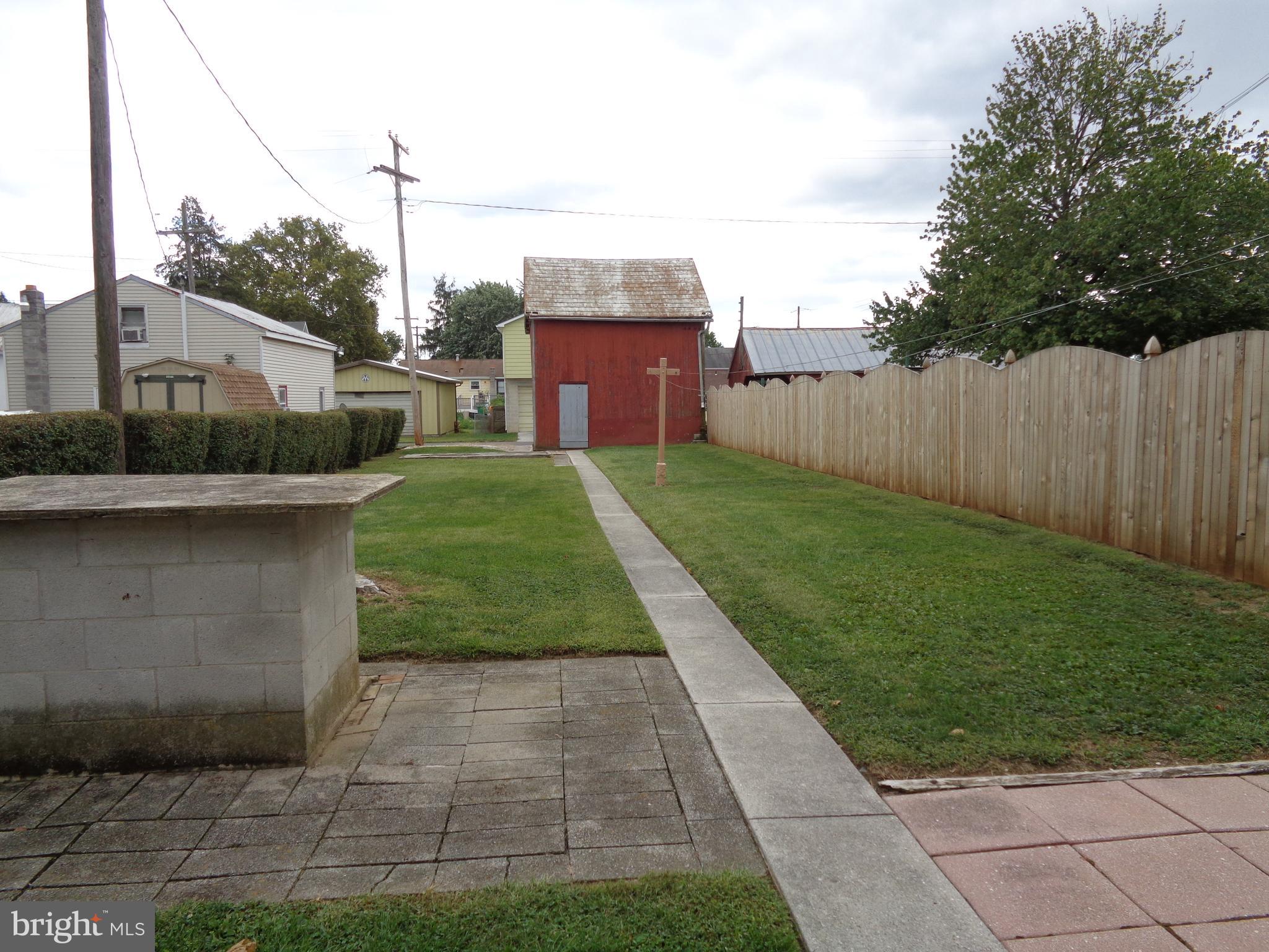 334 3rd Street Hanover, PA 17331 - Photo 4 of 31 Gallery Image 4