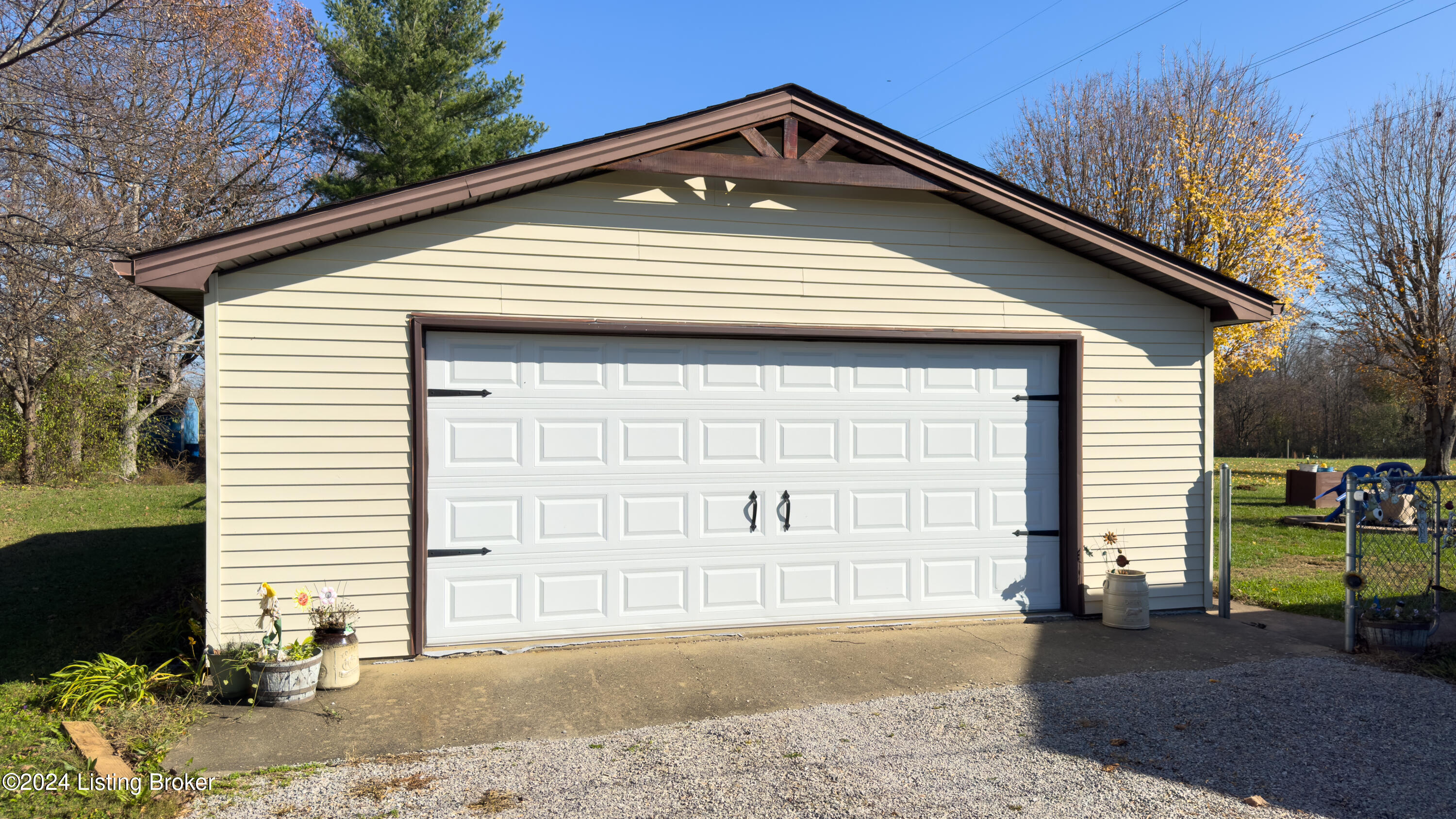 130 Rays Road Vine Grove, KY 40175 - Photo 35 of 39 130 Rays Road-40