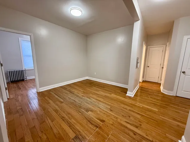 $2,500 | 546 Bergen Avenue, Unit 1A, Jersey City, NJ 07304