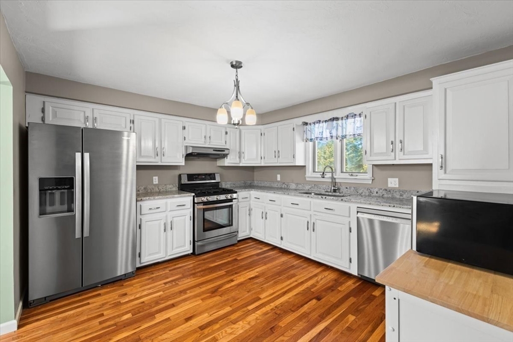 50 Peters Road Swansea, MA 02777 - Photo 8 of 32 Gallery Image 8