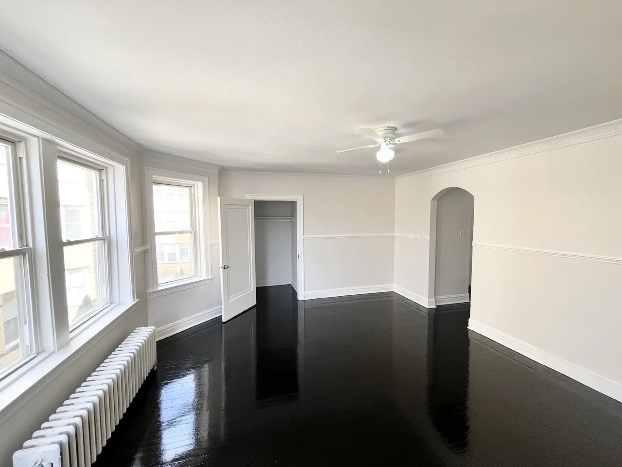 4126 West 24th Place, Unit L3 Chicago, IL 60623 - Photo 2 of 11 a view of an empty room with a window