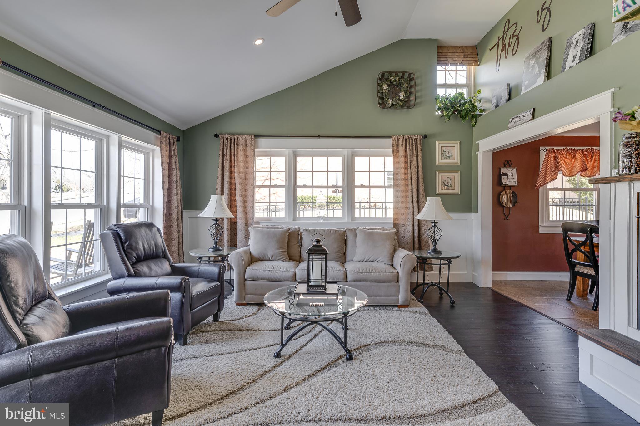 227 Lewis Road Springfield, PA 19064 - Photo 8 of 35