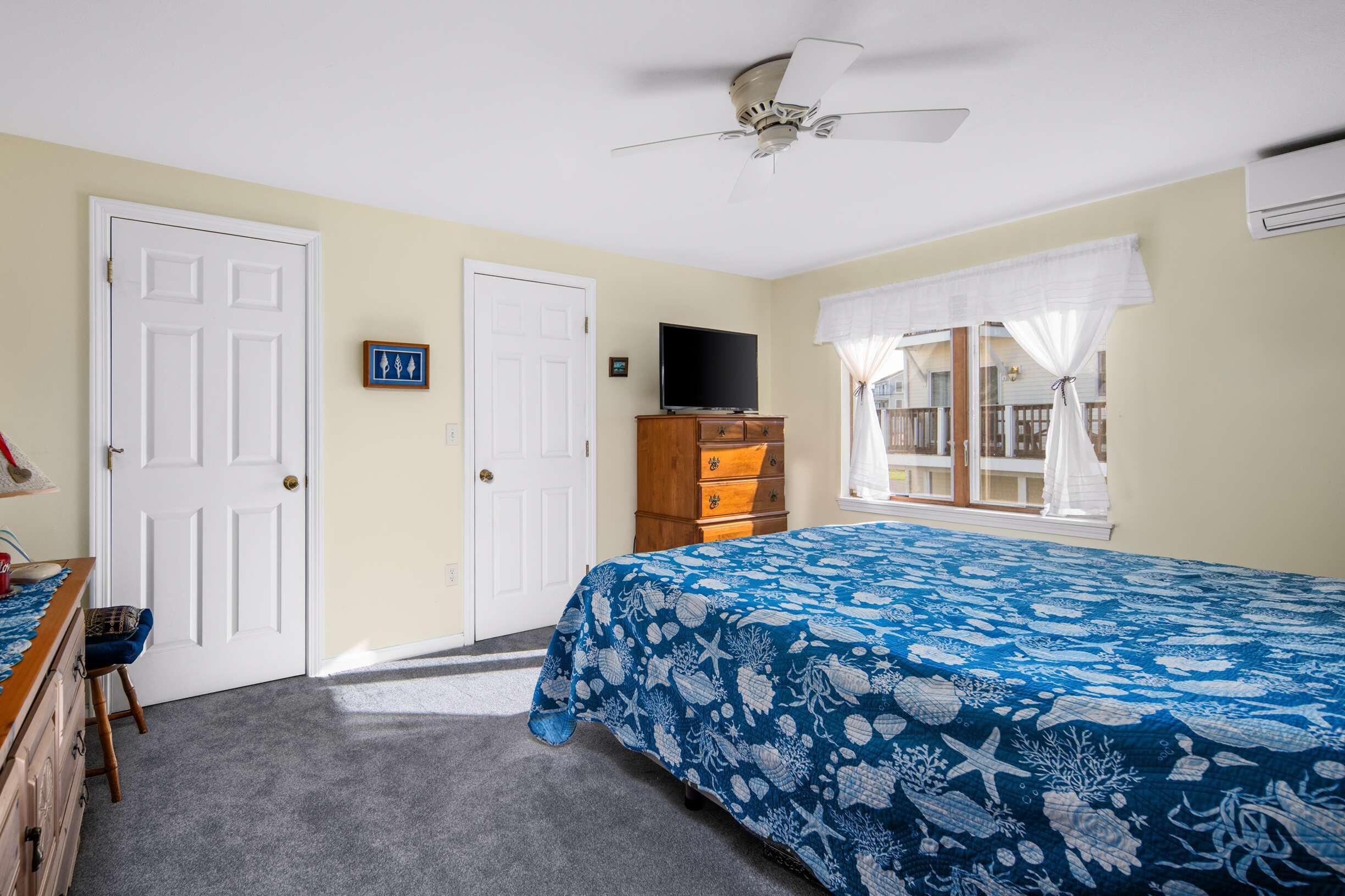 204 Nubble Road York, ME 03909 - Photo 11 of 32 Bedroom