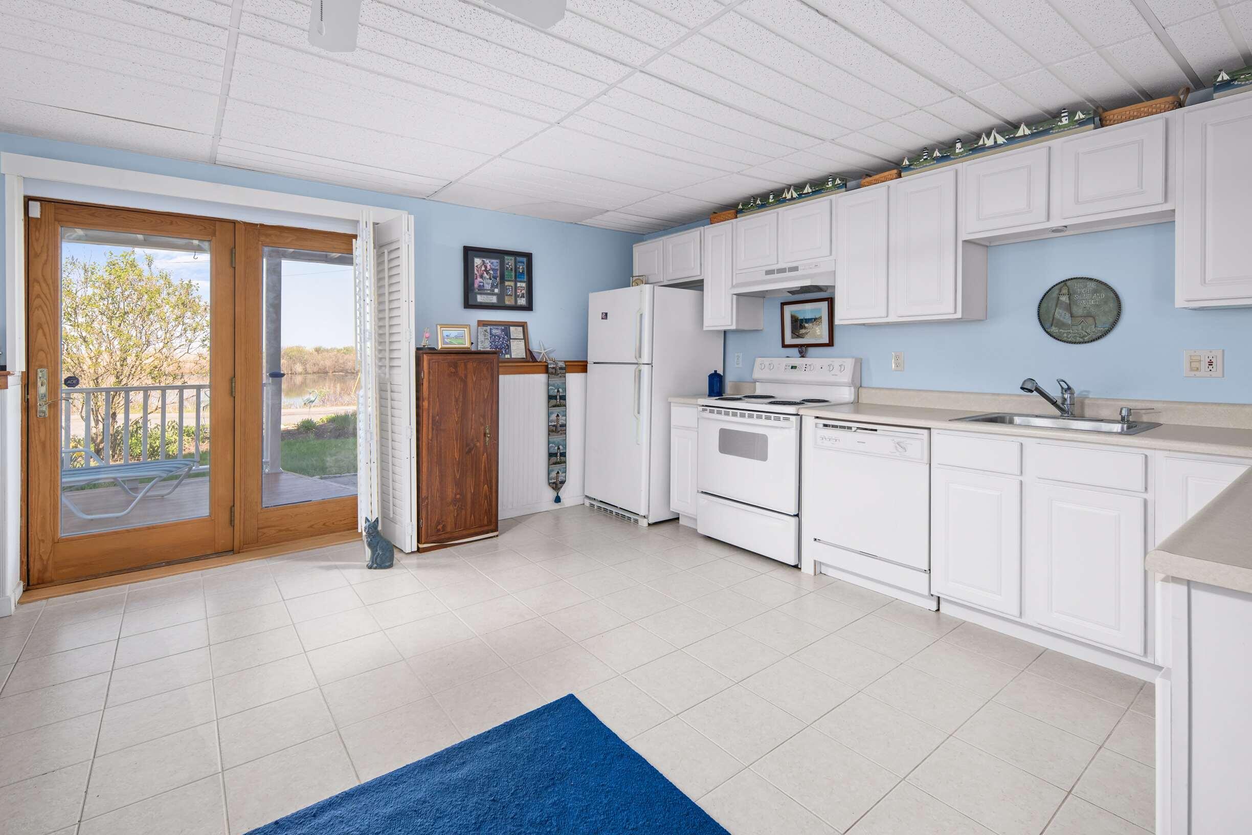 204 Nubble Road York, ME 03909 - Photo 25 of 32 ADU Kitchen