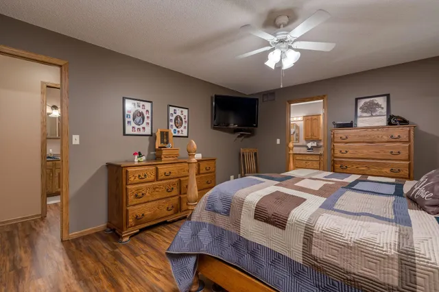 $599,900 | 3136 River Meadows Drive, Mankato, MN 56001