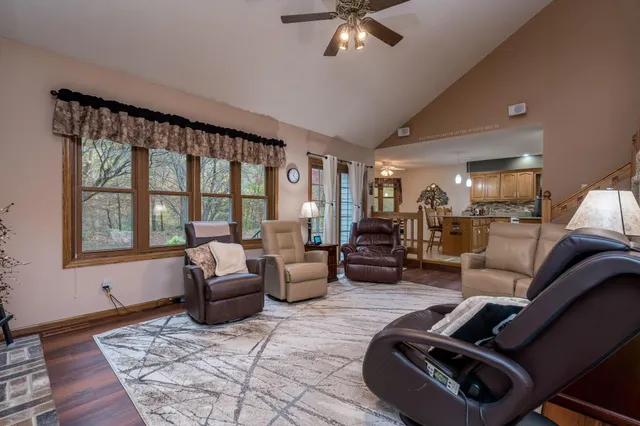 $599,900 | 3136 River Meadows Drive, Mankato, MN 56001