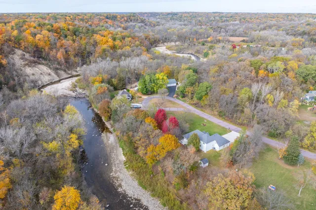 $599,900 | 3136 River Meadows Drive, Mankato, MN 56001