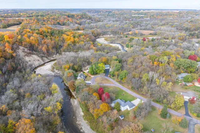 $599,900 | 3136 River Meadows Drive, Mankato, MN 56001