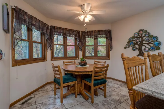 $599,900 | 3136 River Meadows Drive, Mankato, MN 56001