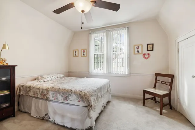 $298,750 | 9600 Central Avenue, Oak Lawn, IL 60453